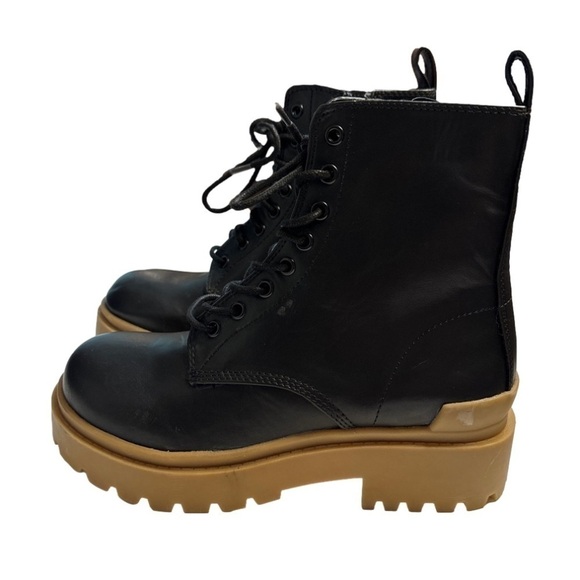 Urban Outfitters Brody Faux Leather Black Combat Boot Chunky Rubber Sole Size 8 - Picture 5 of 8